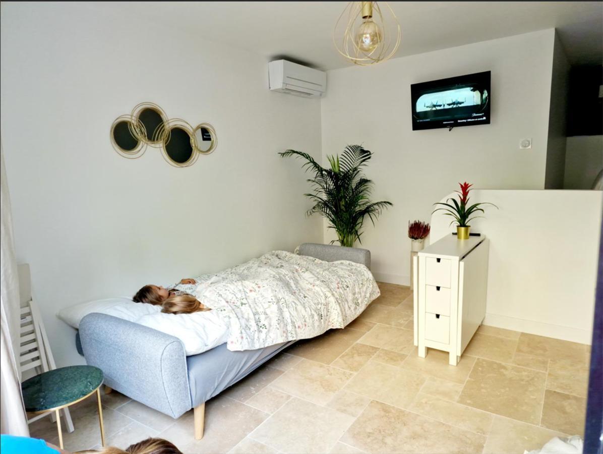 Studio Au Bas Des Cretes En Bas De Villa A La Ciotat Proche De La Mer Et De Marseille Екстер'єр фото