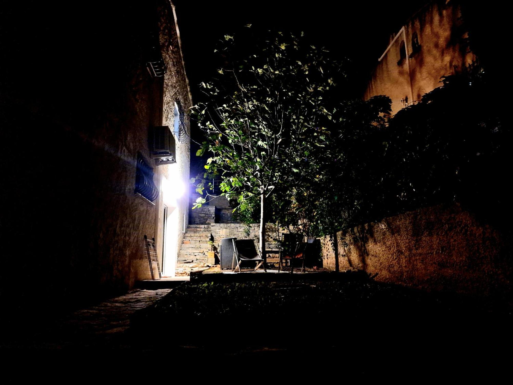 Studio Au Bas Des Cretes En Bas De Villa A La Ciotat Proche De La Mer Et De Marseille Екстер'єр фото